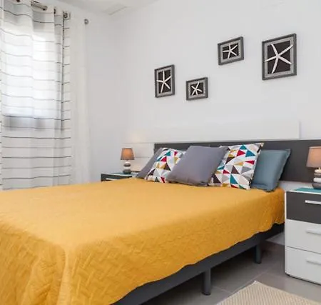 Bahia Apartment Arenales del Sol